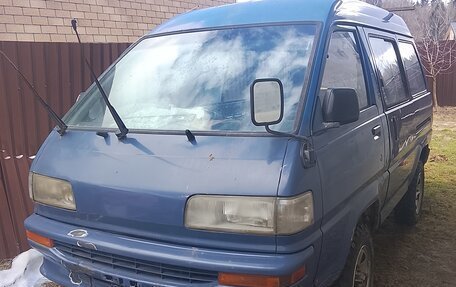 Toyota Lite Ace III, 1991 год, 200 000 рублей, 2 фотография