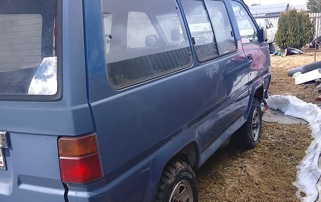 Toyota Lite Ace III, 1991 год, 200 000 рублей, 10 фотография