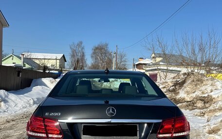 Mercedes-Benz E-Класс, 2015 год, 1 780 000 рублей, 3 фотография