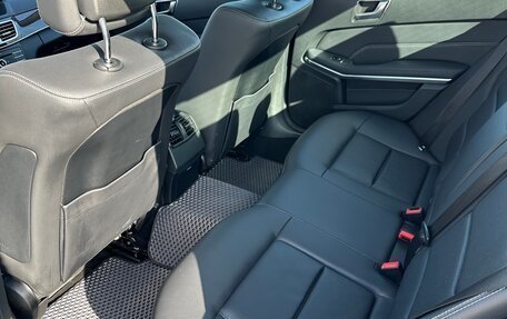 Mercedes-Benz E-Класс, 2015 год, 1 780 000 рублей, 6 фотография