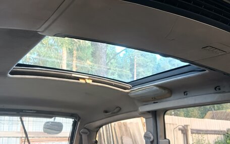 Toyota Estima III рестайлинг -2, 1995 год, 300 000 рублей, 6 фотография