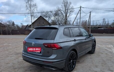 Volkswagen Tiguan II, 2021 год, 3 200 000 рублей, 4 фотография