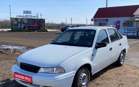 Daewoo Nexia I рестайлинг, 2003 год, 175 000 рублей, 2 фотография