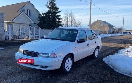 Daewoo Nexia I рестайлинг, 2003 год, 175 000 рублей, 9 фотография