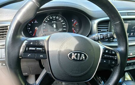 KIA Sorento III Prime рестайлинг, 2018 год, 3 200 000 рублей, 10 фотография