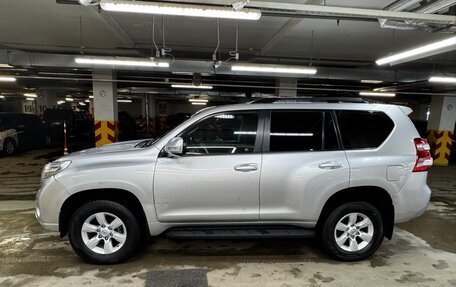 Toyota Land Cruiser Prado 150 рестайлинг 2, 2015 год, 2 950 000 рублей, 5 фотография