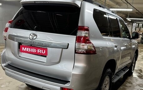 Toyota Land Cruiser Prado 150 рестайлинг 2, 2015 год, 2 950 000 рублей, 8 фотография