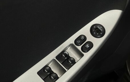 Hyundai Solaris II рестайлинг, 2015 год, 919 000 рублей, 18 фотография