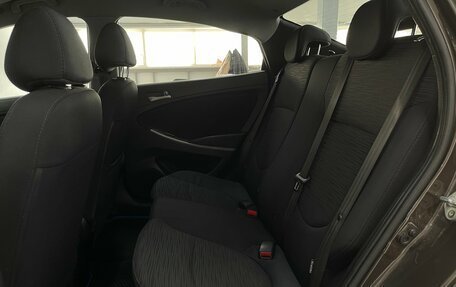 Hyundai Solaris II рестайлинг, 2015 год, 919 000 рублей, 21 фотография