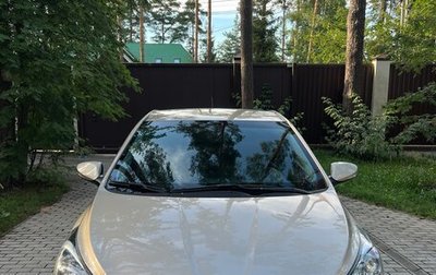 Hyundai Solaris II рестайлинг, 2011 год, 650 000 рублей, 1 фотография