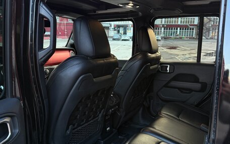 Jeep Wrangler, 2019 год, 4 950 000 рублей, 25 фотография