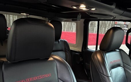 Jeep Wrangler, 2019 год, 4 950 000 рублей, 40 фотография