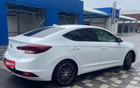 Hyundai Elantra VI рестайлинг, 2019 год, 1 420 000 рублей, 2 фотография