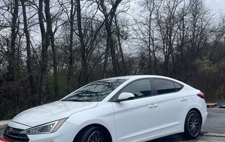 Hyundai Elantra VI рестайлинг, 2019 год, 1 420 000 рублей, 6 фотография