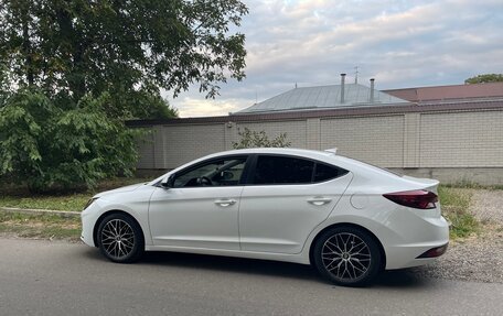 Hyundai Elantra VI рестайлинг, 2019 год, 1 420 000 рублей, 14 фотография