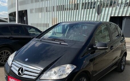 Mercedes-Benz A-Класс, 2008 год, 680 000 рублей, 3 фотография