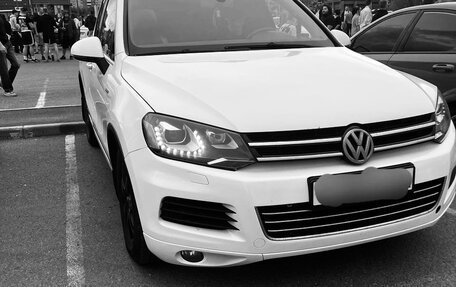 Volkswagen Touareg III, 2014 год, 1 799 990 рублей, 12 фотография