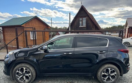 KIA Sportage IV рестайлинг, 2021 год, 2 290 000 рублей, 2 фотография