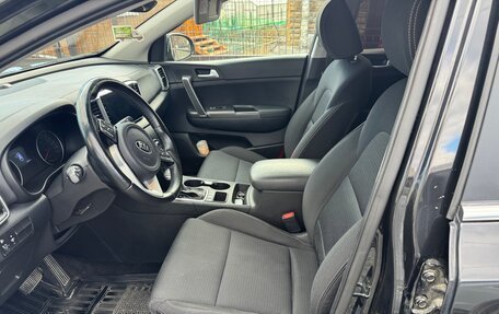 KIA Sportage IV рестайлинг, 2021 год, 2 290 000 рублей, 7 фотография