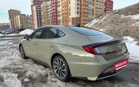 Hyundai Sonata VIII, 2021 год, 2 800 000 рублей, 2 фотография