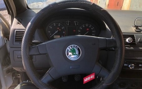 Skoda Fabia I, 2002 год, 250 000 рублей, 32 фотография