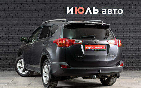 Toyota RAV4, 2014 год, 1 990 000 рублей, 7 фотография