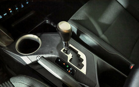 Toyota RAV4, 2014 год, 1 990 000 рублей, 14 фотография