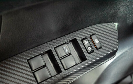 Toyota RAV4, 2014 год, 1 990 000 рублей, 13 фотография