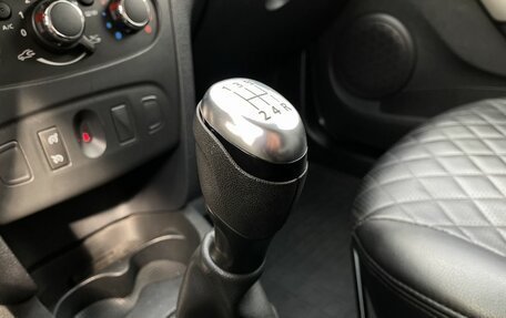 Renault Sandero II рестайлинг, 2020 год, 1 250 000 рублей, 17 фотография