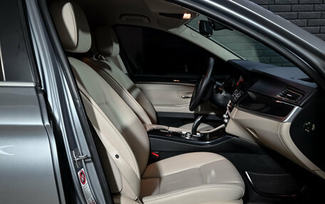 BMW 5 серия, 2012 год, 2 100 000 рублей, 11 фотография