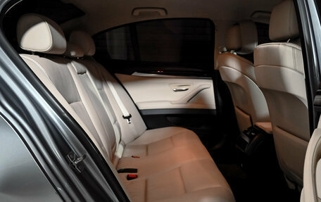 BMW 5 серия, 2012 год, 2 100 000 рублей, 19 фотография