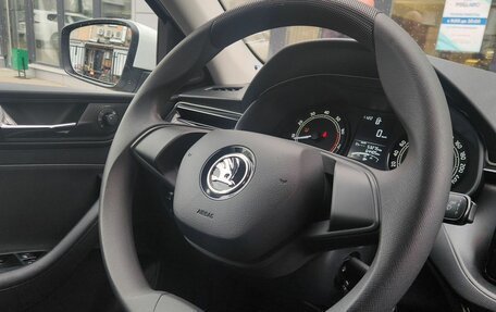 Skoda Rapid II, 2020 год, 1 490 000 рублей, 20 фотография