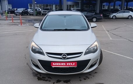 Opel Astra J, 2013 год, 615 000 рублей, 1 фотография