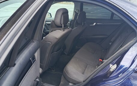 Mercedes-Benz C-Класс, 2011 год, 1 200 000 рублей, 6 фотография