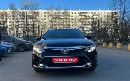 Toyota Camry, 2017 год, 1 800 080 рублей, 5 фотография