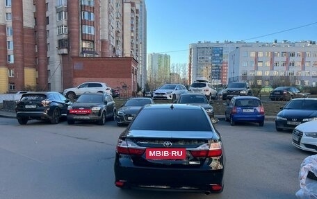 Toyota Camry, 2017 год, 1 800 080 рублей, 4 фотография