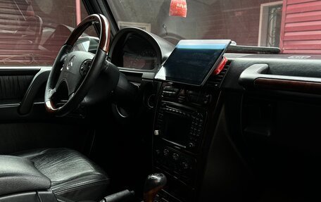 Mercedes-Benz G-Класс W463 рестайлинг _ii, 2001 год, 2 300 000 рублей, 6 фотография