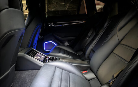 Porsche Panamera II рестайлинг, 2019 год, 10 000 000 рублей, 13 фотография