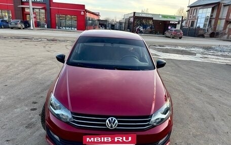 Volkswagen Polo VI (EU Market), 2017 год, 900 000 рублей, 2 фотография