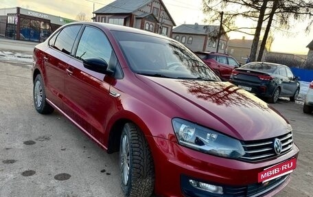 Volkswagen Polo VI (EU Market), 2017 год, 900 000 рублей, 3 фотография