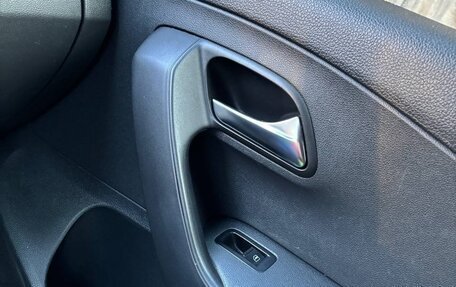 Volkswagen Polo VI (EU Market), 2017 год, 900 000 рублей, 14 фотография