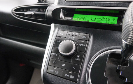 Toyota Wish II, 2009 год, 1 399 000 рублей, 16 фотография