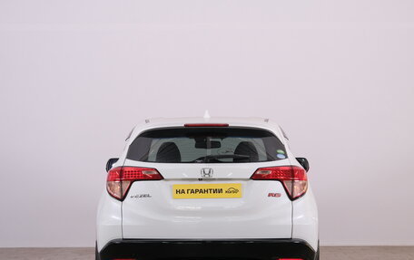 Honda Vezel, 2016 год, 1 879 000 рублей, 6 фотография