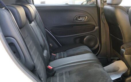 Honda Vezel, 2016 год, 1 879 000 рублей, 19 фотография