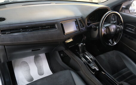 Honda Vezel, 2016 год, 1 879 000 рублей, 18 фотография