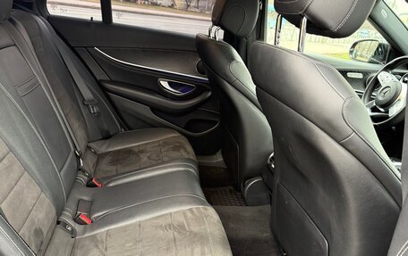 Mercedes-Benz E-Класс, 2020 год, 3 499 999 рублей, 8 фотография