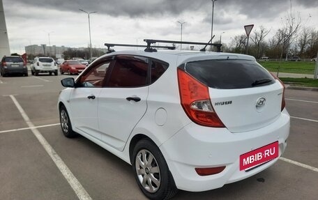 Hyundai Solaris II рестайлинг, 2013 год, 850 000 рублей, 3 фотография