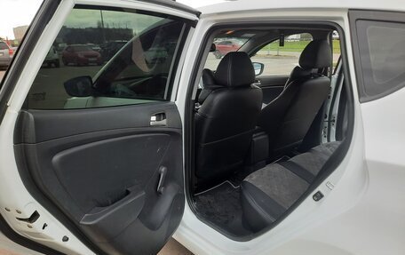 Hyundai Solaris II рестайлинг, 2013 год, 850 000 рублей, 10 фотография