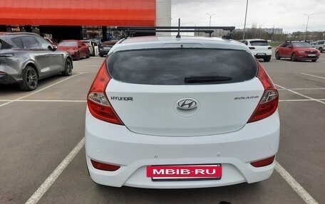 Hyundai Solaris II рестайлинг, 2013 год, 850 000 рублей, 4 фотография
