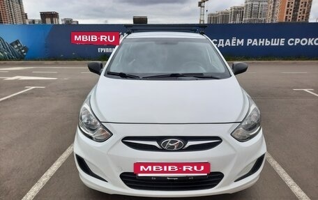 Hyundai Solaris II рестайлинг, 2013 год, 850 000 рублей, 8 фотография